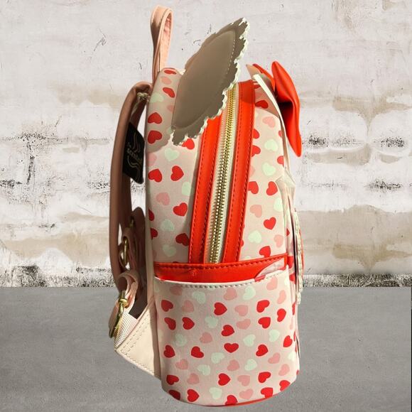 Loungefly NWT Disney Mickey & Minnie Valentine's Day Chocolate Scented Backpack - Picture 5 of 8